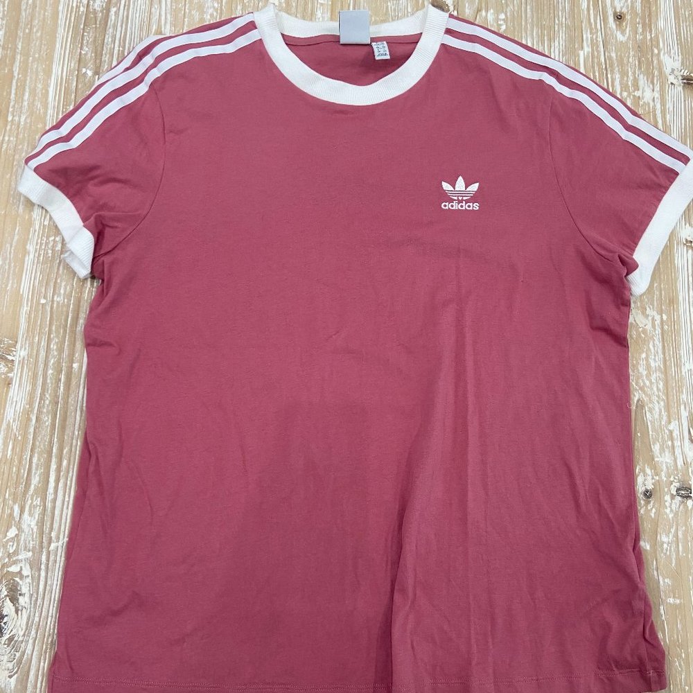 ADIDAS SHORT SLEEVE SHIRT SIZE L